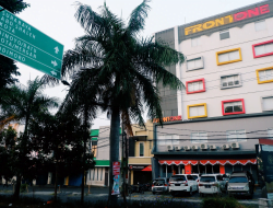Front One Budget Malang, Hotel Murah di Lokasi Strategis